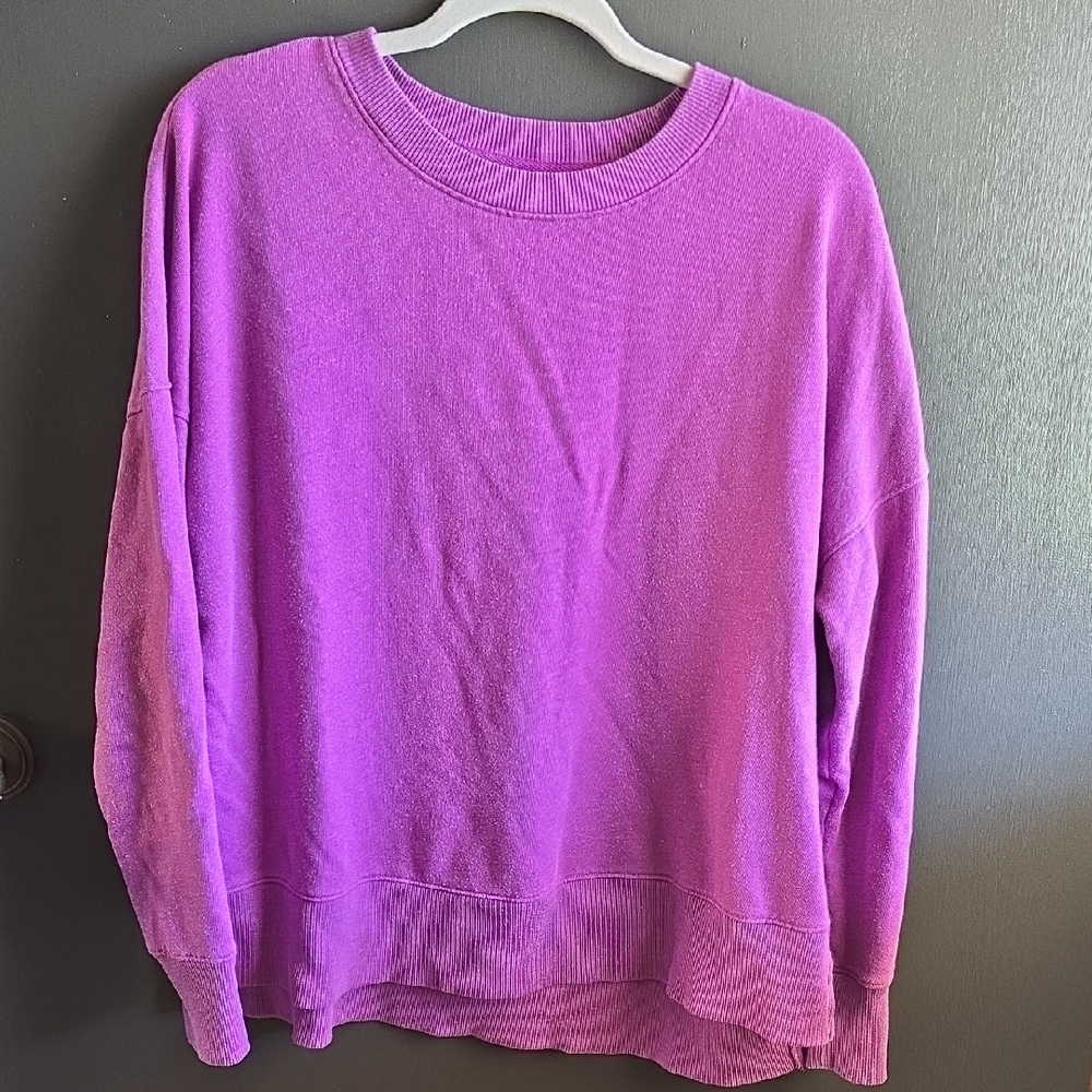 Time And Tru Purple Women's Sweatshirt